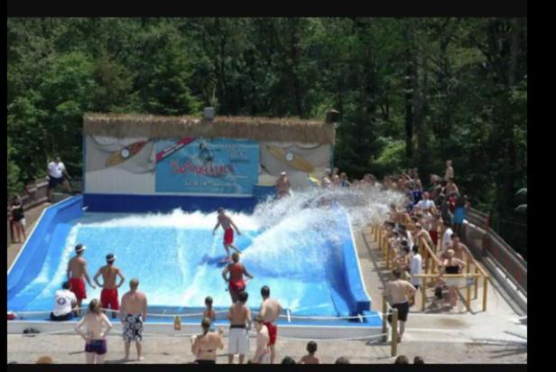 טנרסוויל Aquatopia Waterpark-Pool-Tennis-Paintball- Zipline 127 מראה חיצוני תמונה